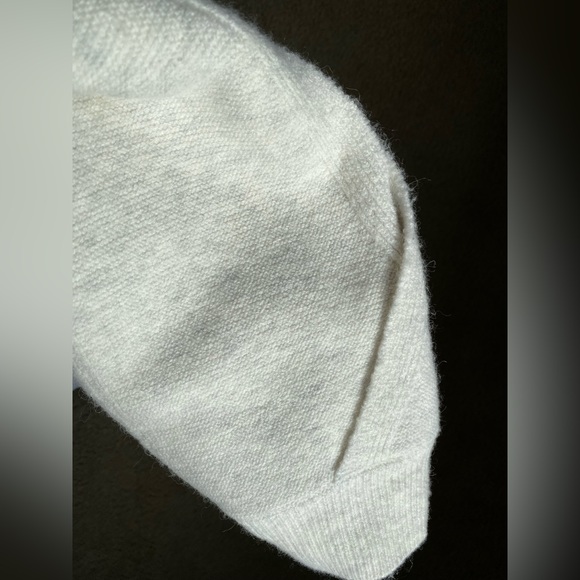 Banana Republic Envelope Hem Sweater Vest, size S - Picture 3 of 7